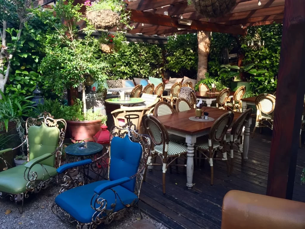 Reservation at KLOOF STREET HOUSE Cape town KEYS