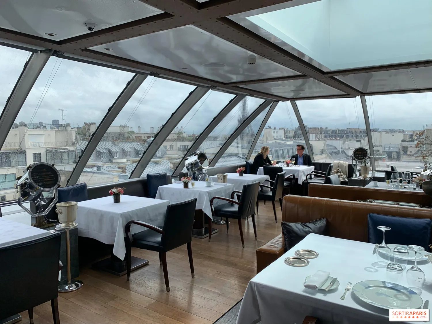 L'Oiseau Blanc restaurant Paris