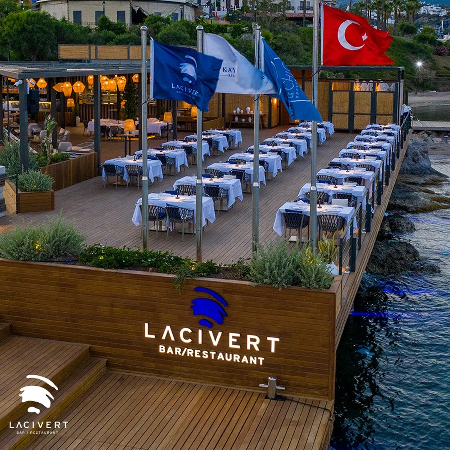 Lacivert restaurant Istanbul