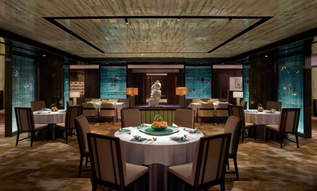 Lai Ching Heen restaurant Hong Kong