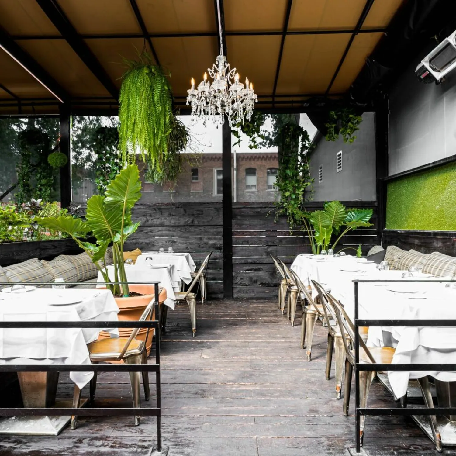 Le Richmond restaurant Montreal