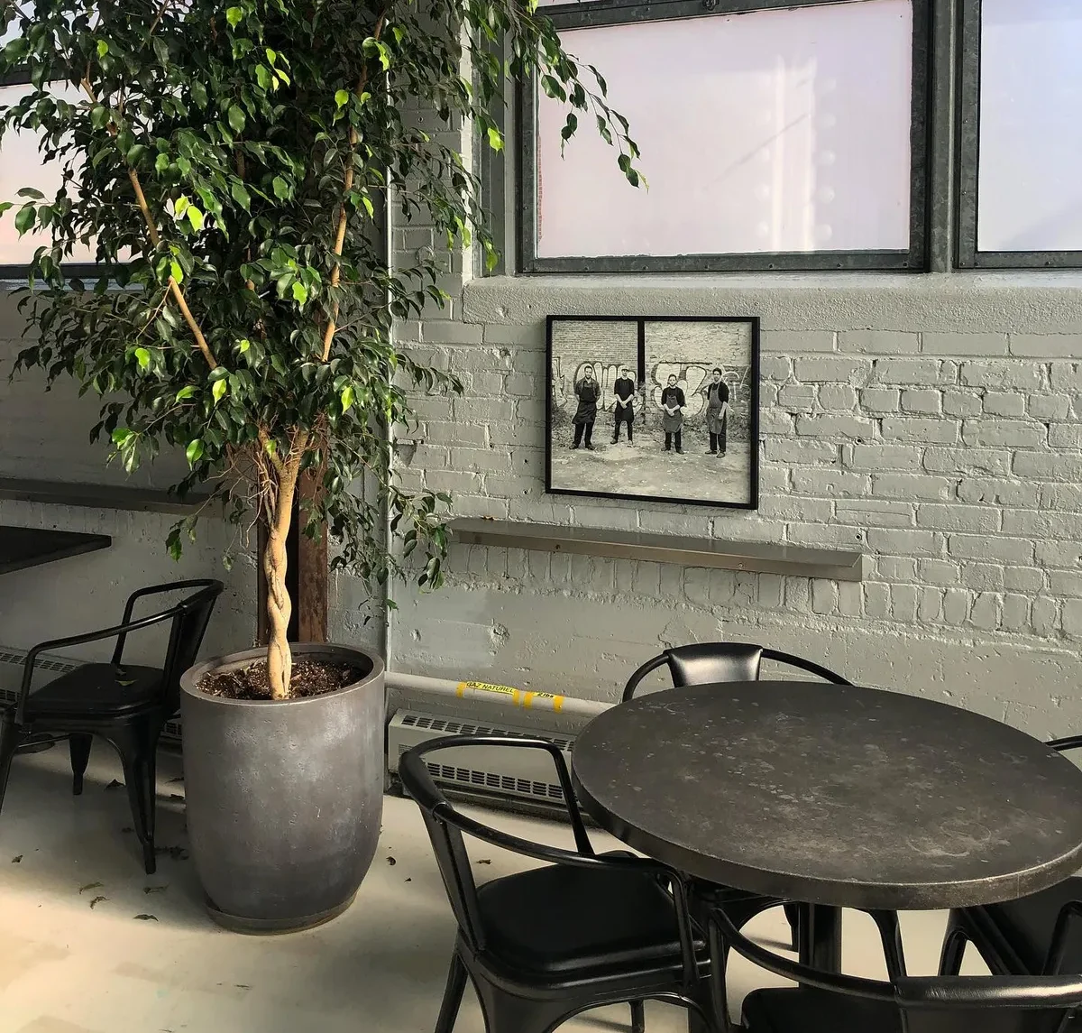 Le Serpent restaurant Montreal