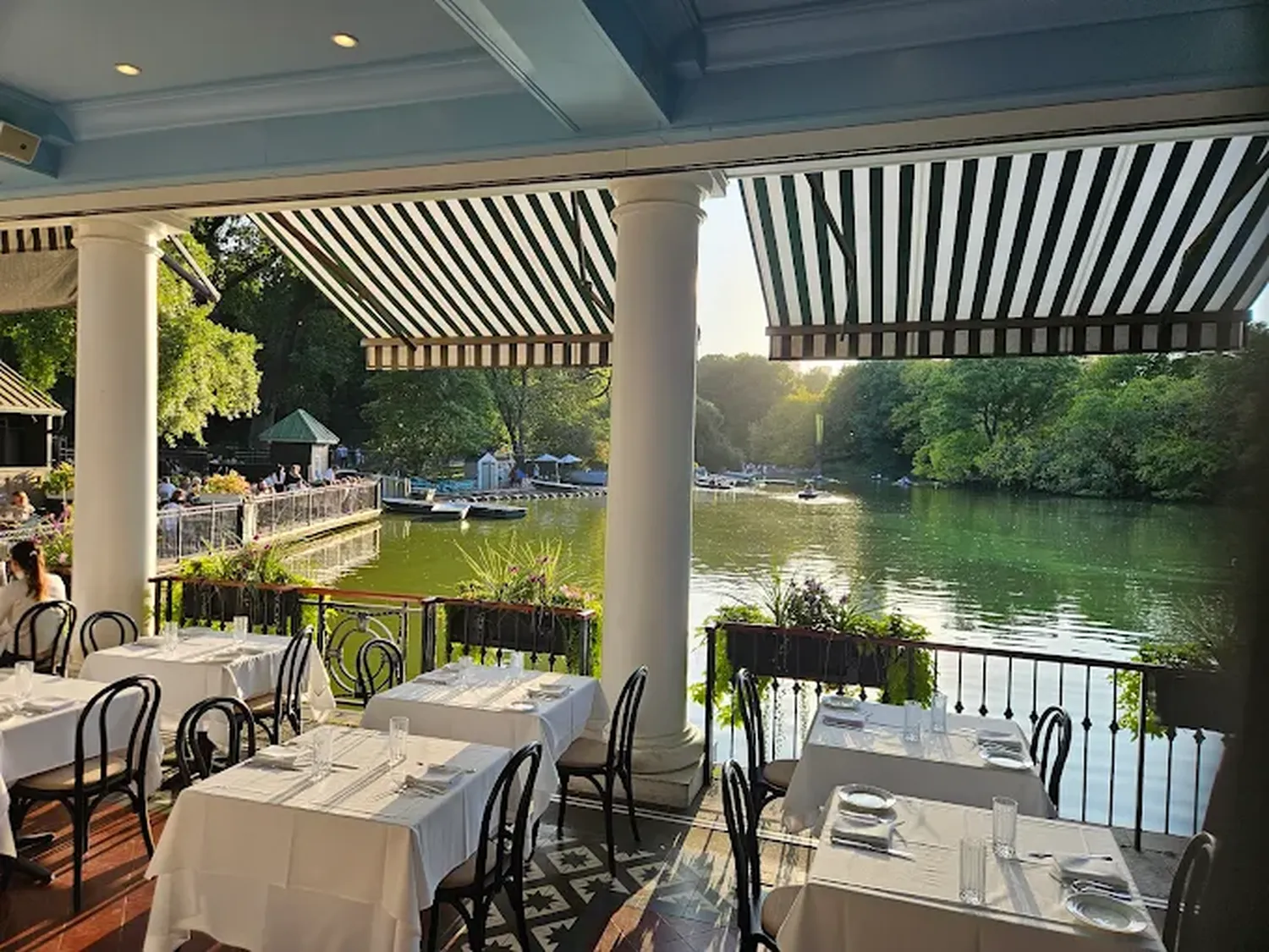 Loeb Boathouse restaurant NYC