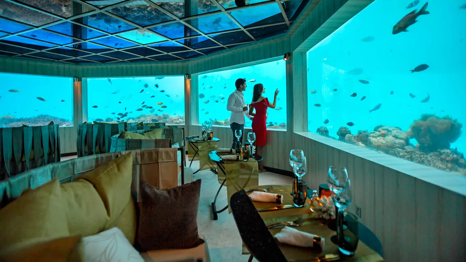 M6m restaurant Maldives