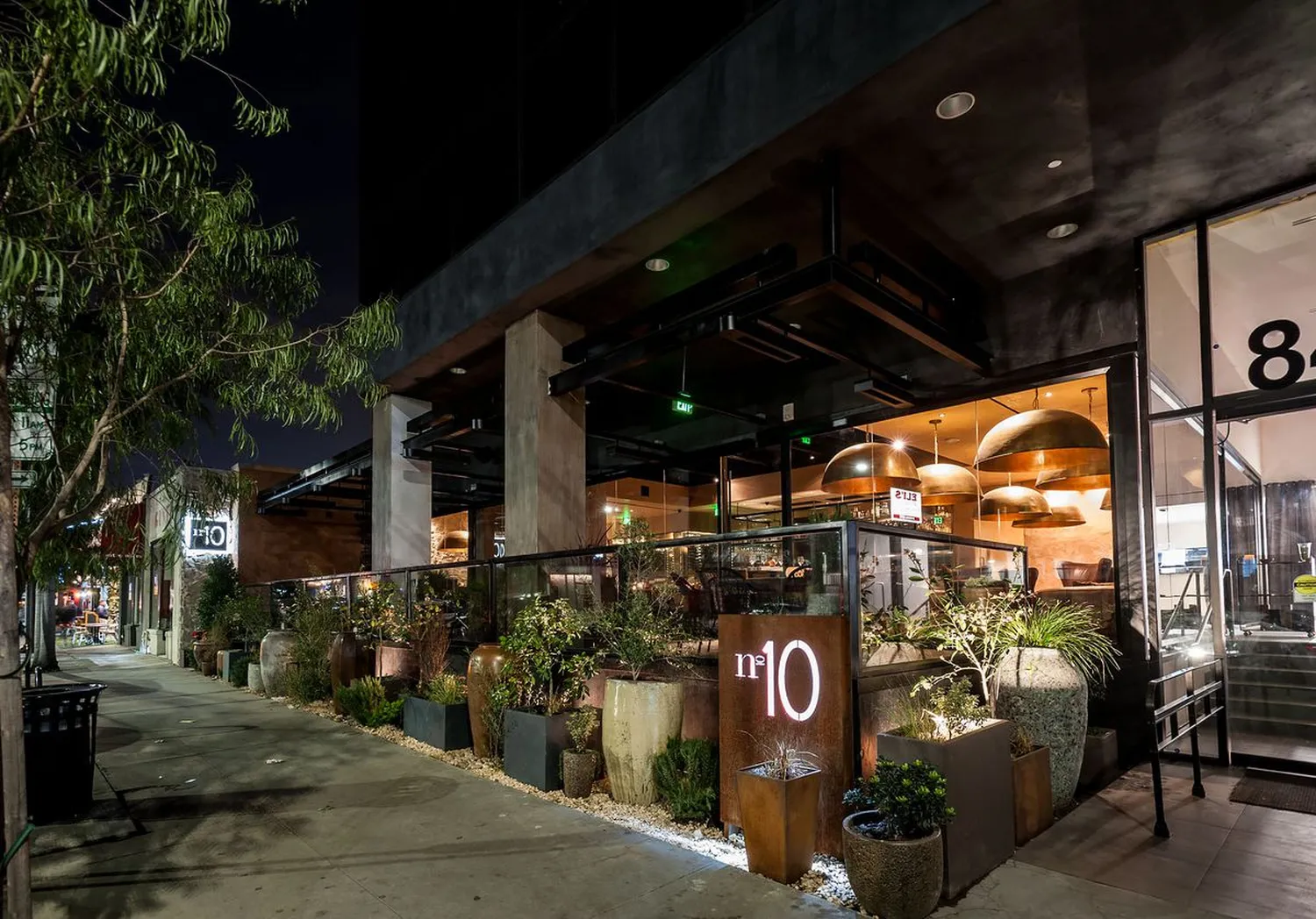 N10 restaurant Los Angeles