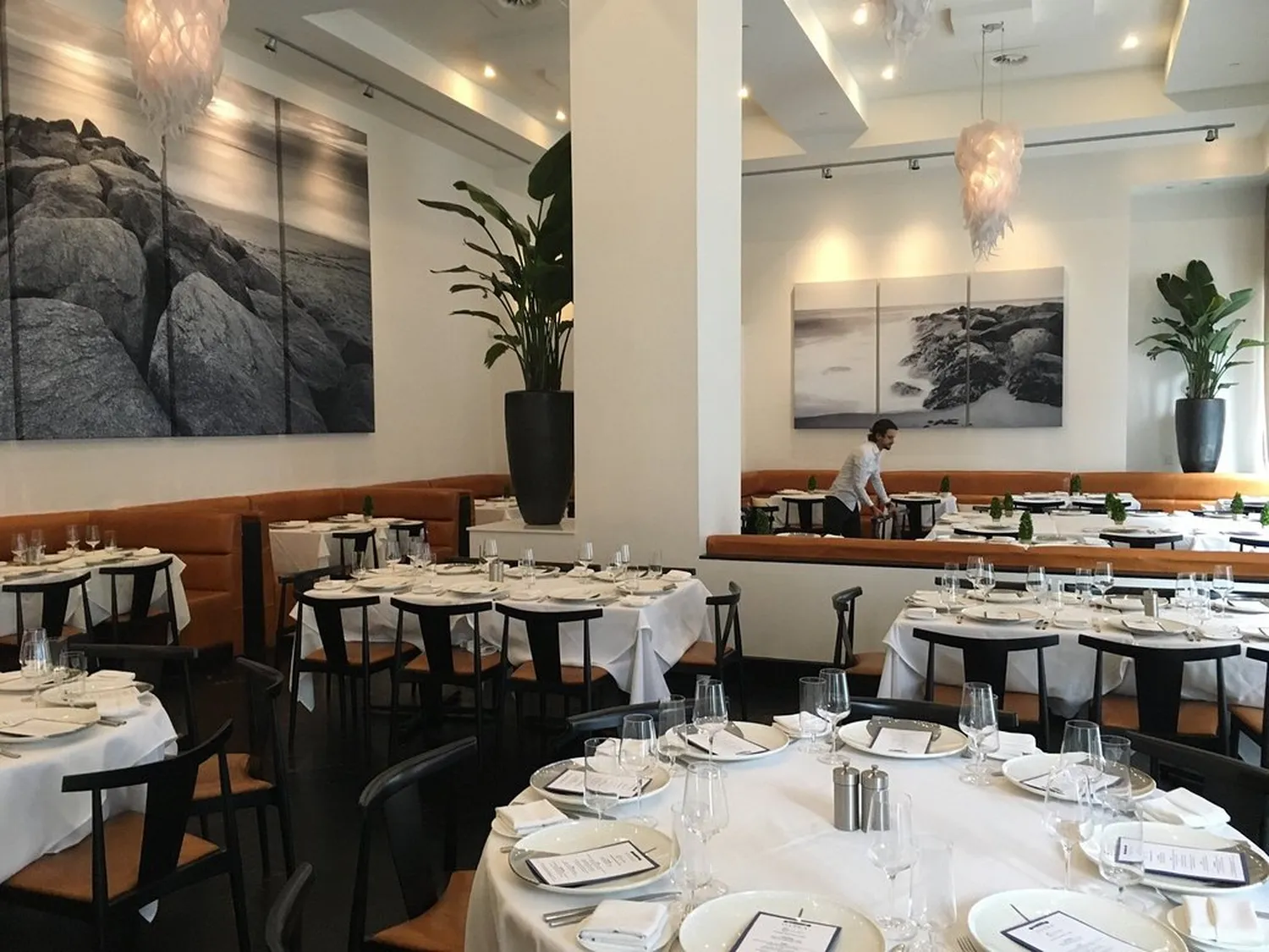 Ostra restaurant Boston