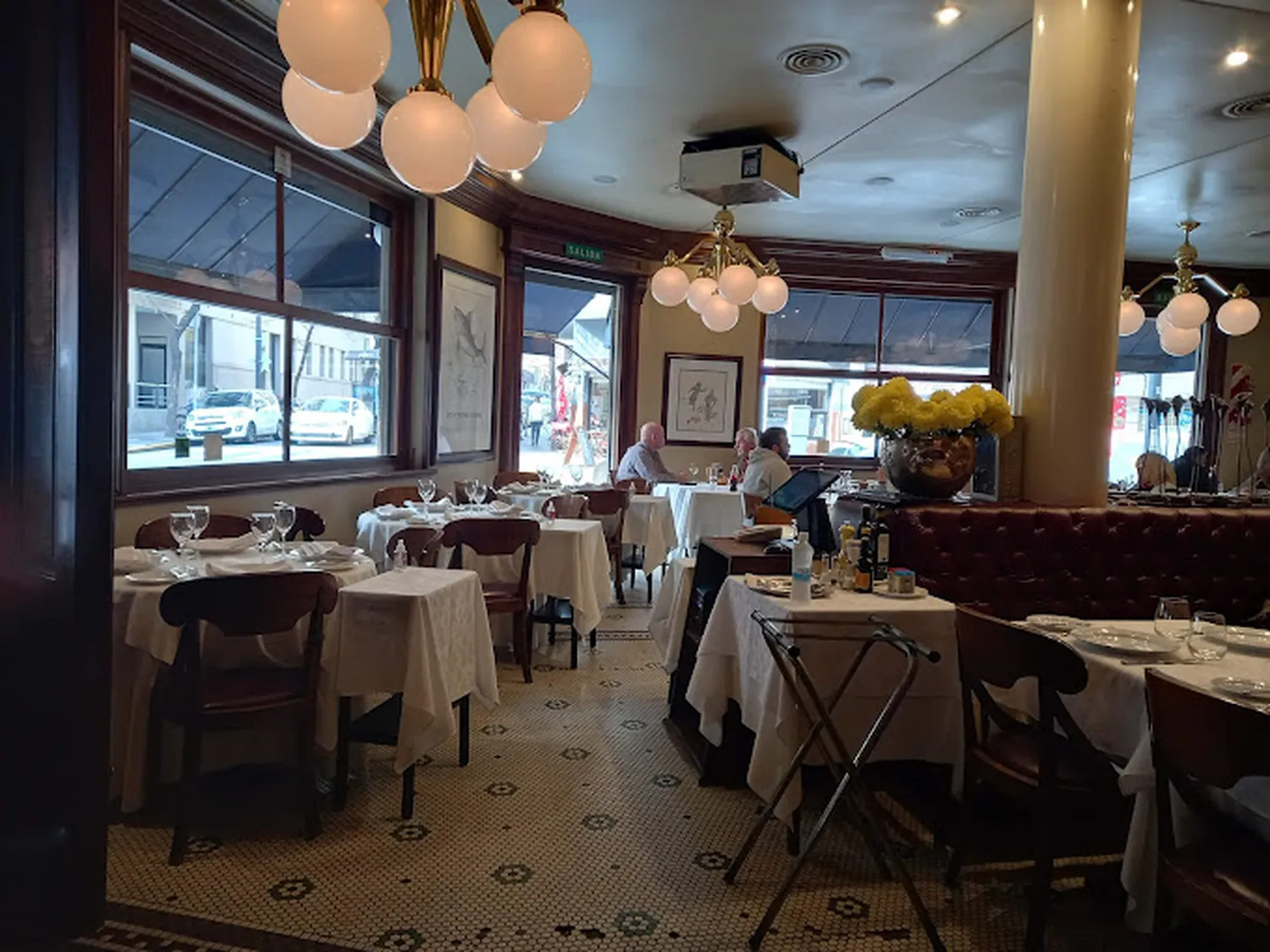 Oviedo restaurant Buenos aires