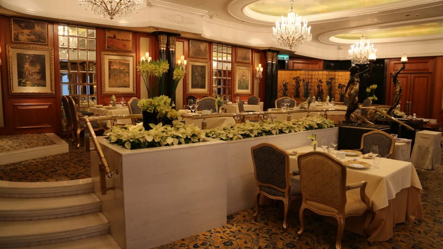 Petrus restaurant Hong Kong