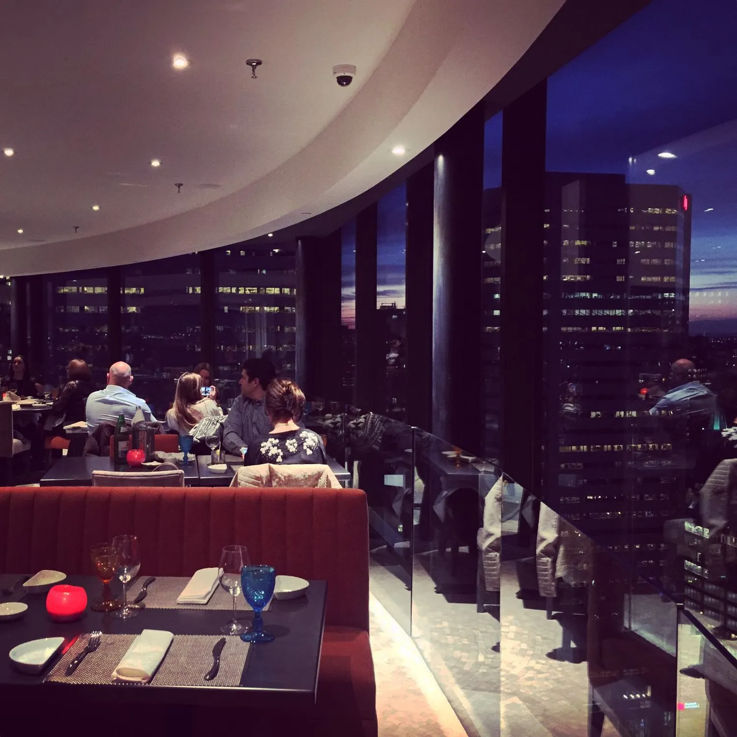 Portus 360 restaurant Montréal