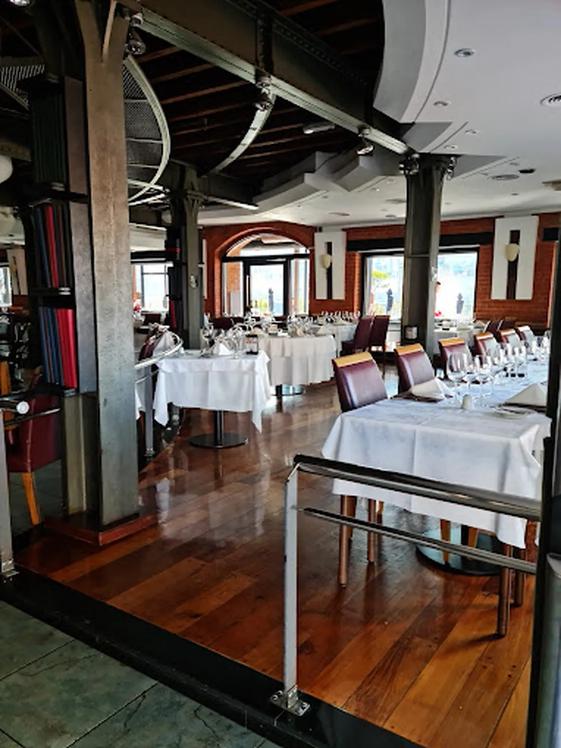 Puerto Cristal restaurant Buenos aires