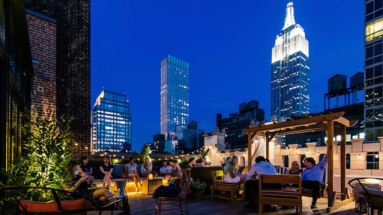 Refinery restaurant Rooftop NYC