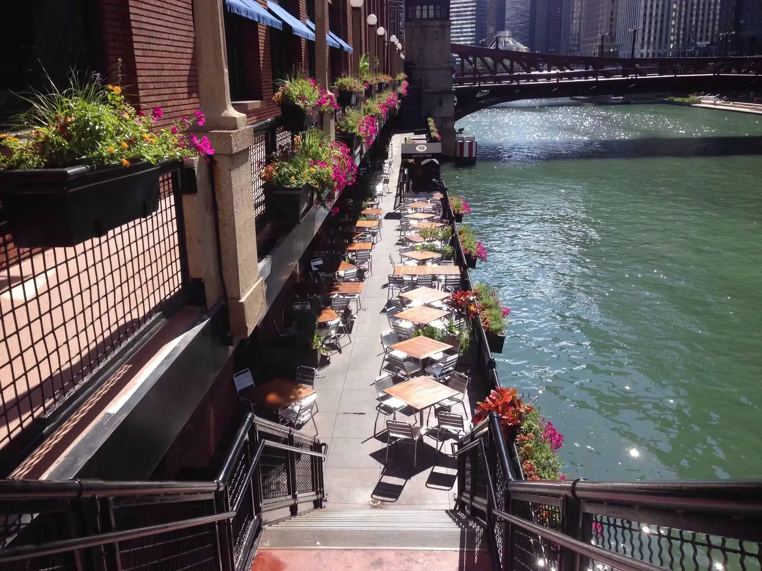 River Roast restaurant Chicago