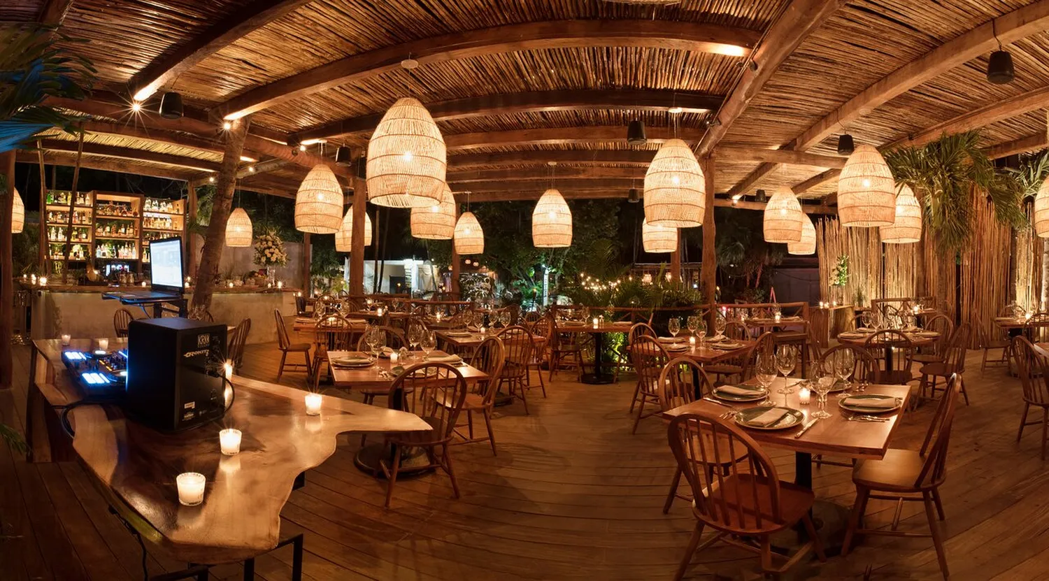 Rosanegra restaurant Tulum