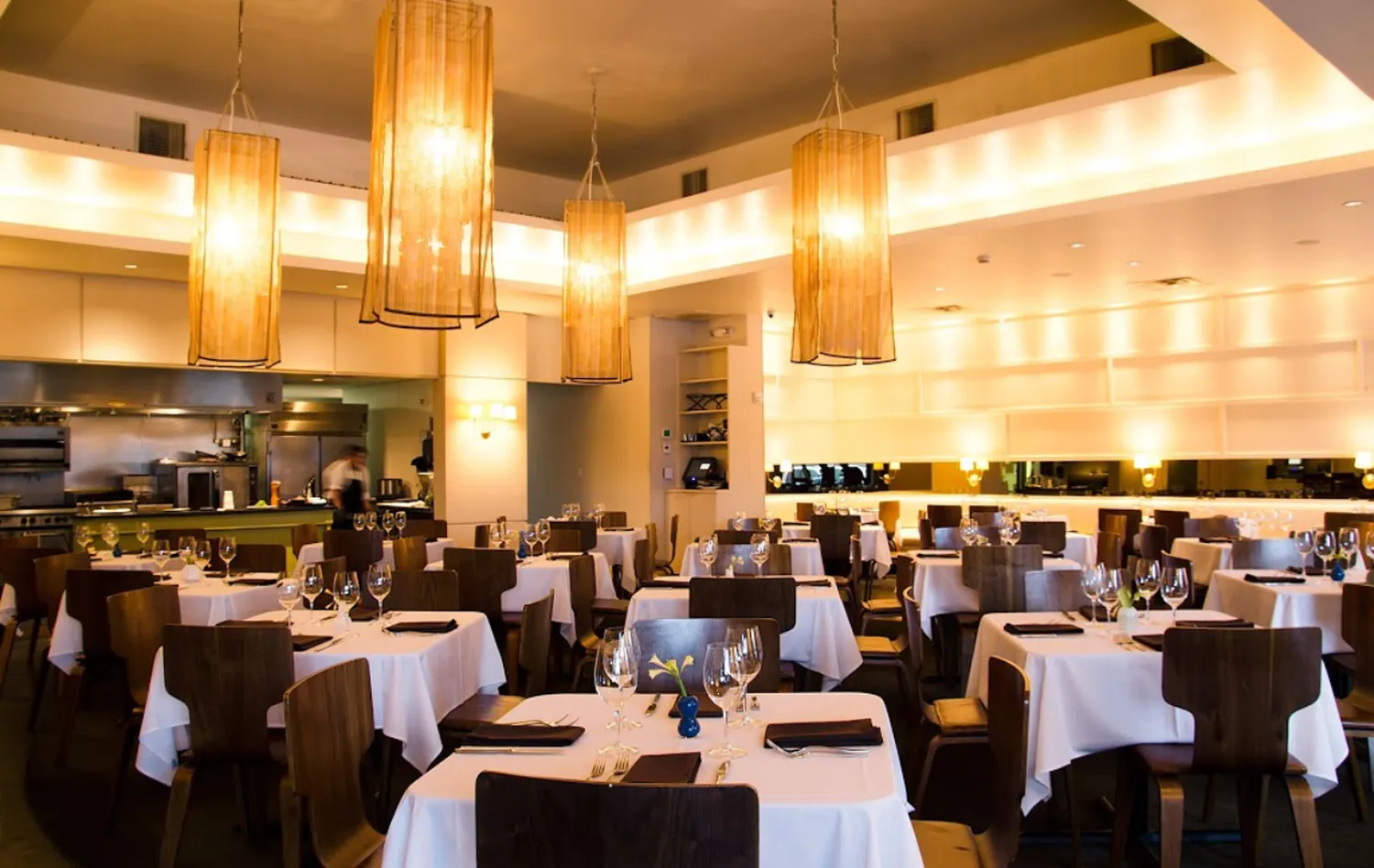 Salum restaurant Dallas