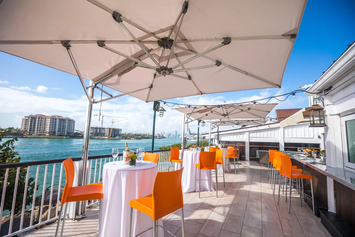 Smith &amp; Wollensky restaurant Miami