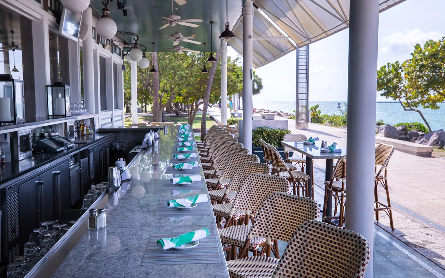 Smith &amp; Wollensky restaurant Miami