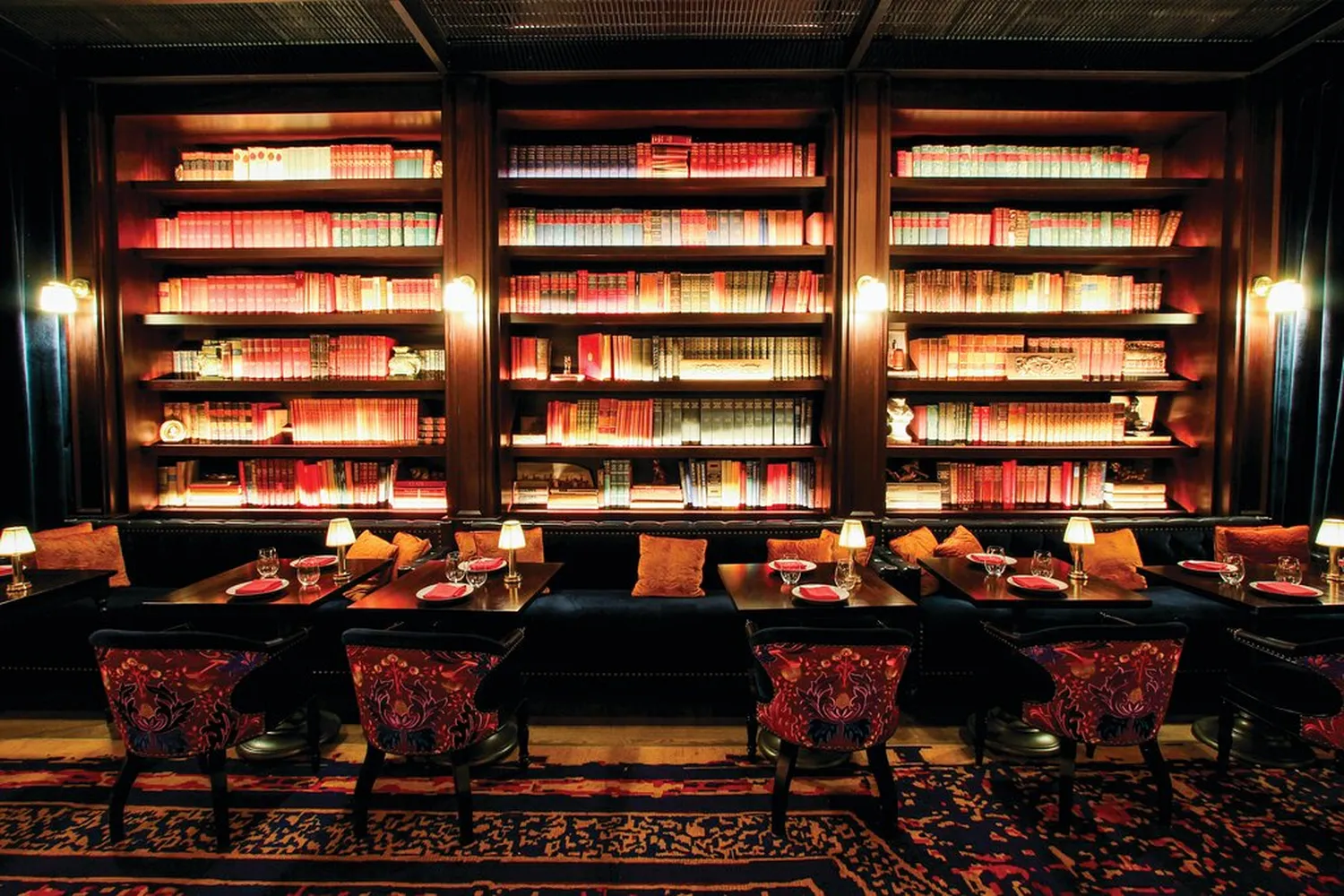 The Nomad Library Las Vegas