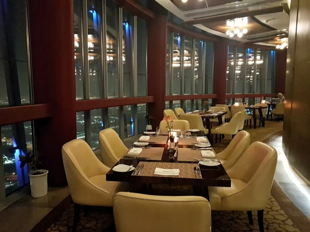 Reservation at THREE SIXTY restaurant Doha KEYS