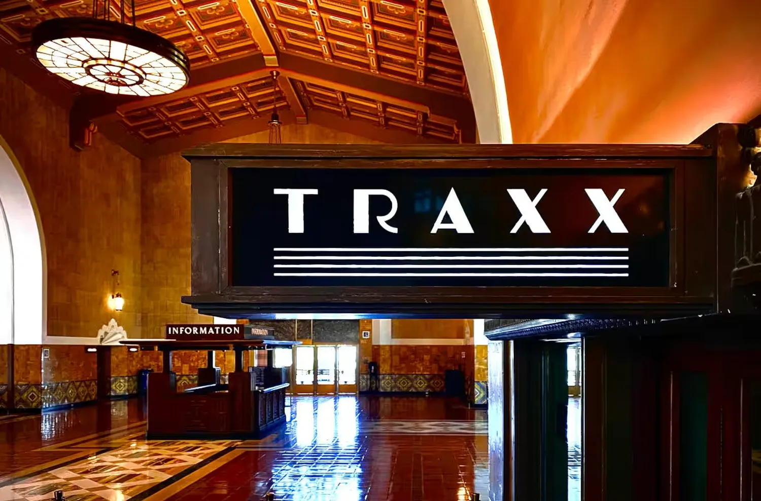 Traxx restaurant Los Angeles