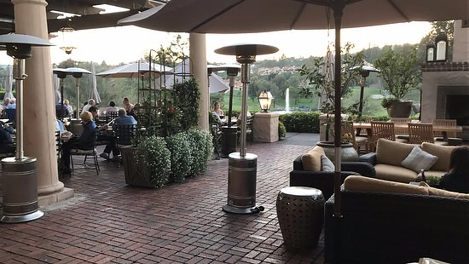 Veranda restaurant San Diego