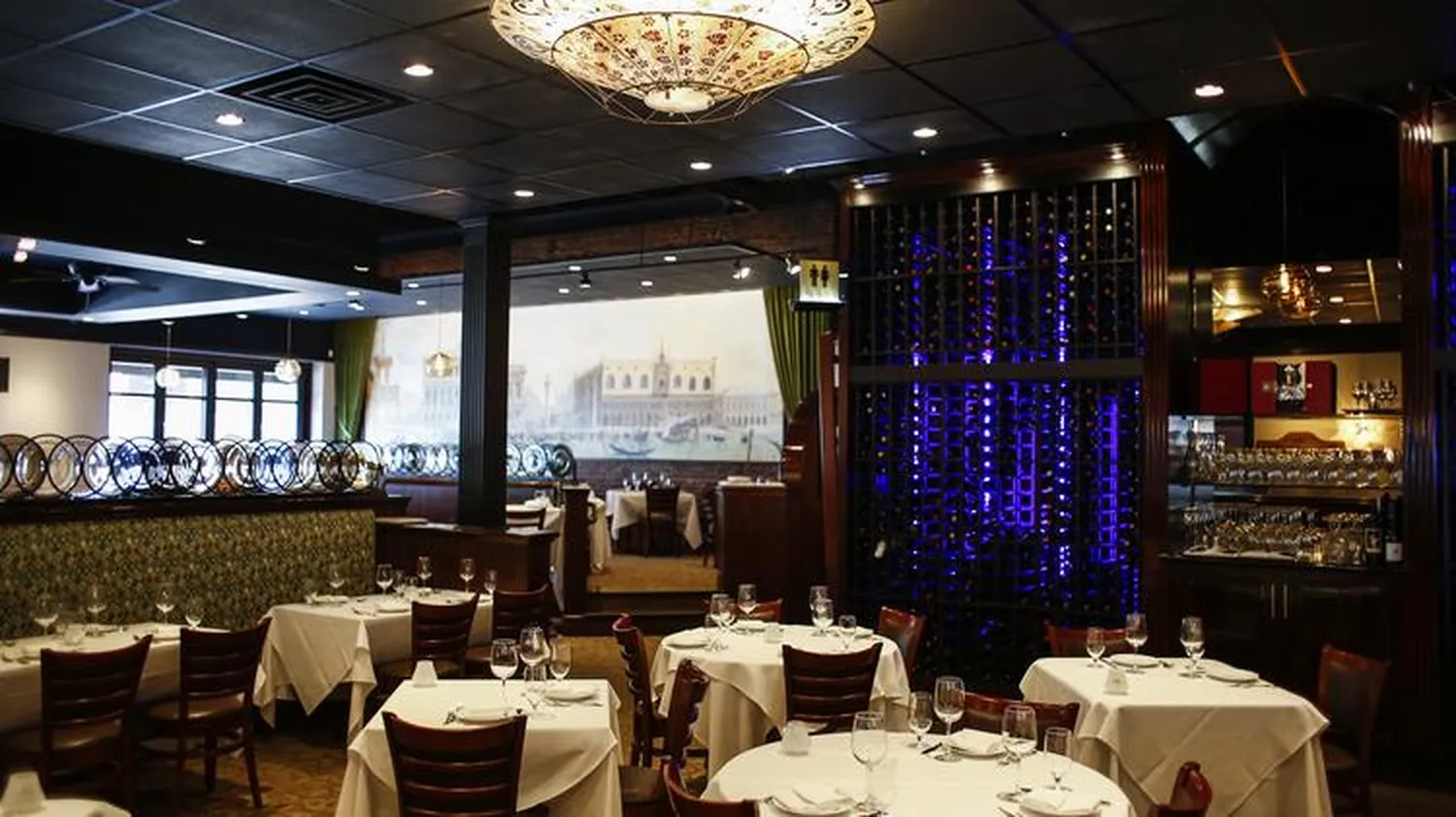 Volare restaurant Chicago