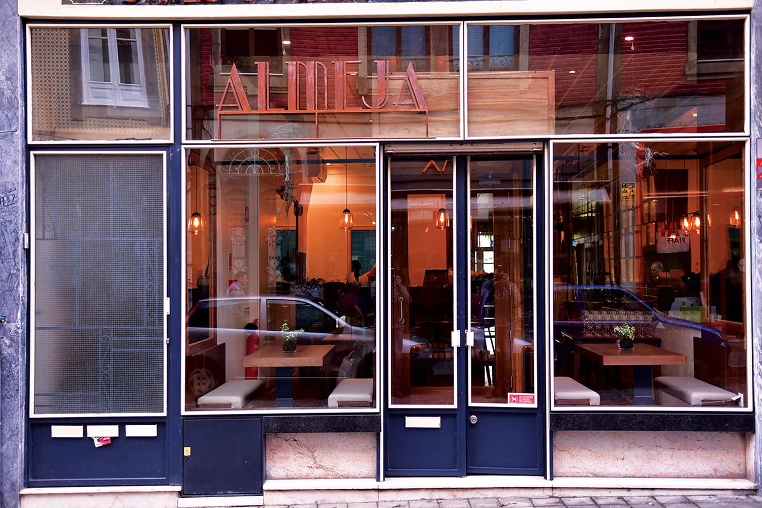 Almeja restaurant Porto