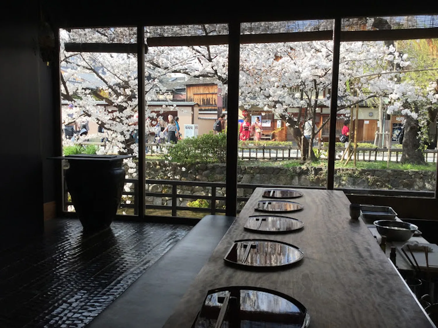 Gion Shirakawa Namisato restaurant Kyoto