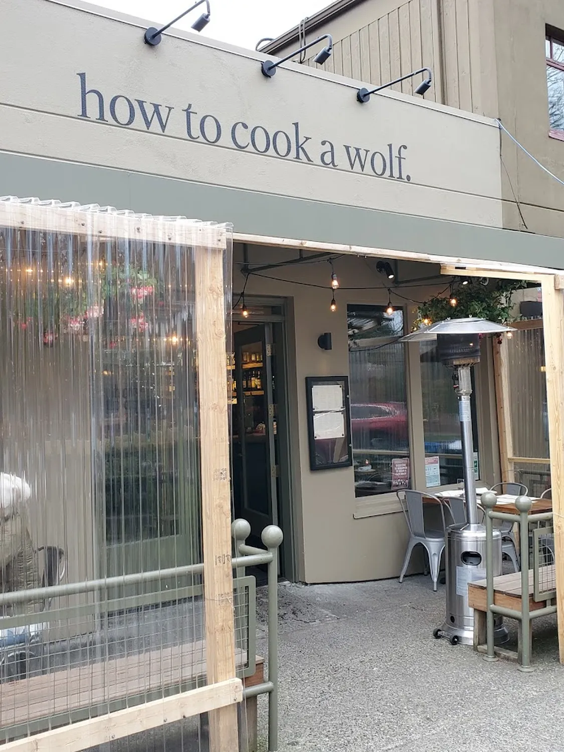 How To Cook A Wolf restaurant Seattle