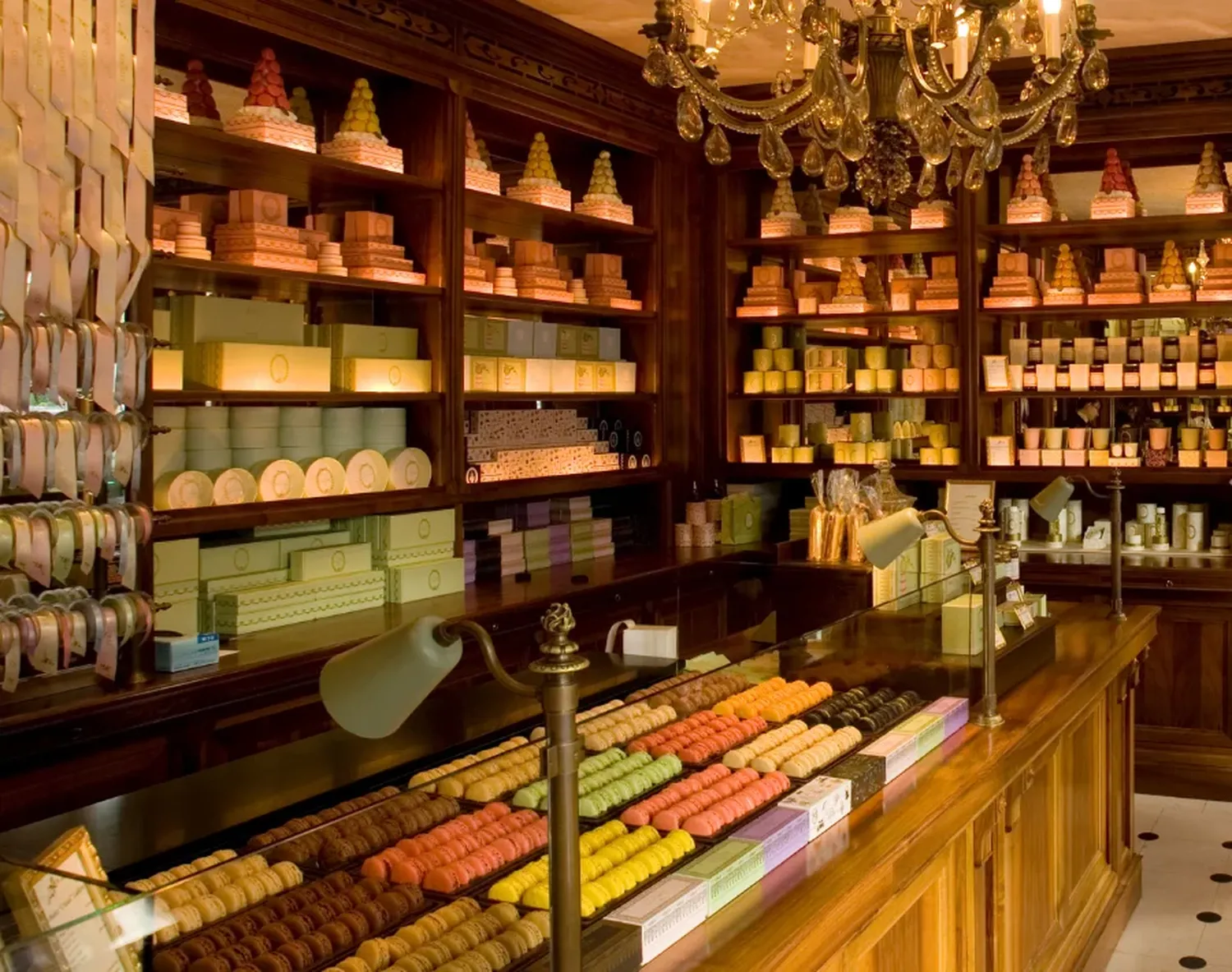 Laduree restaurant Geneva