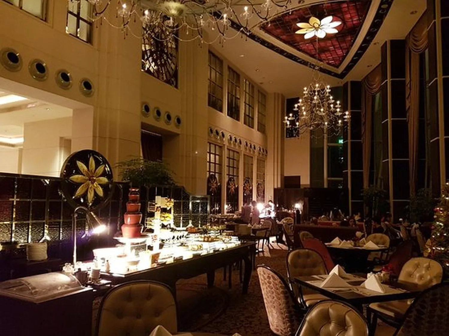Les Saveurs restaurant Singapore