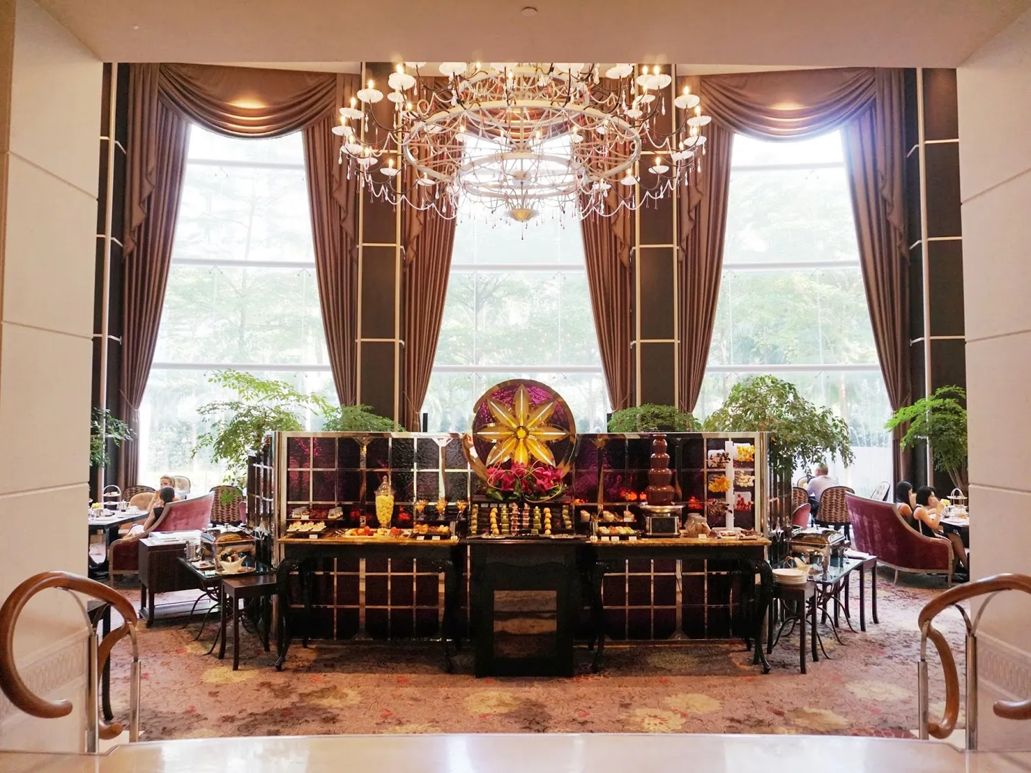Les Saveurs restaurant Singapore