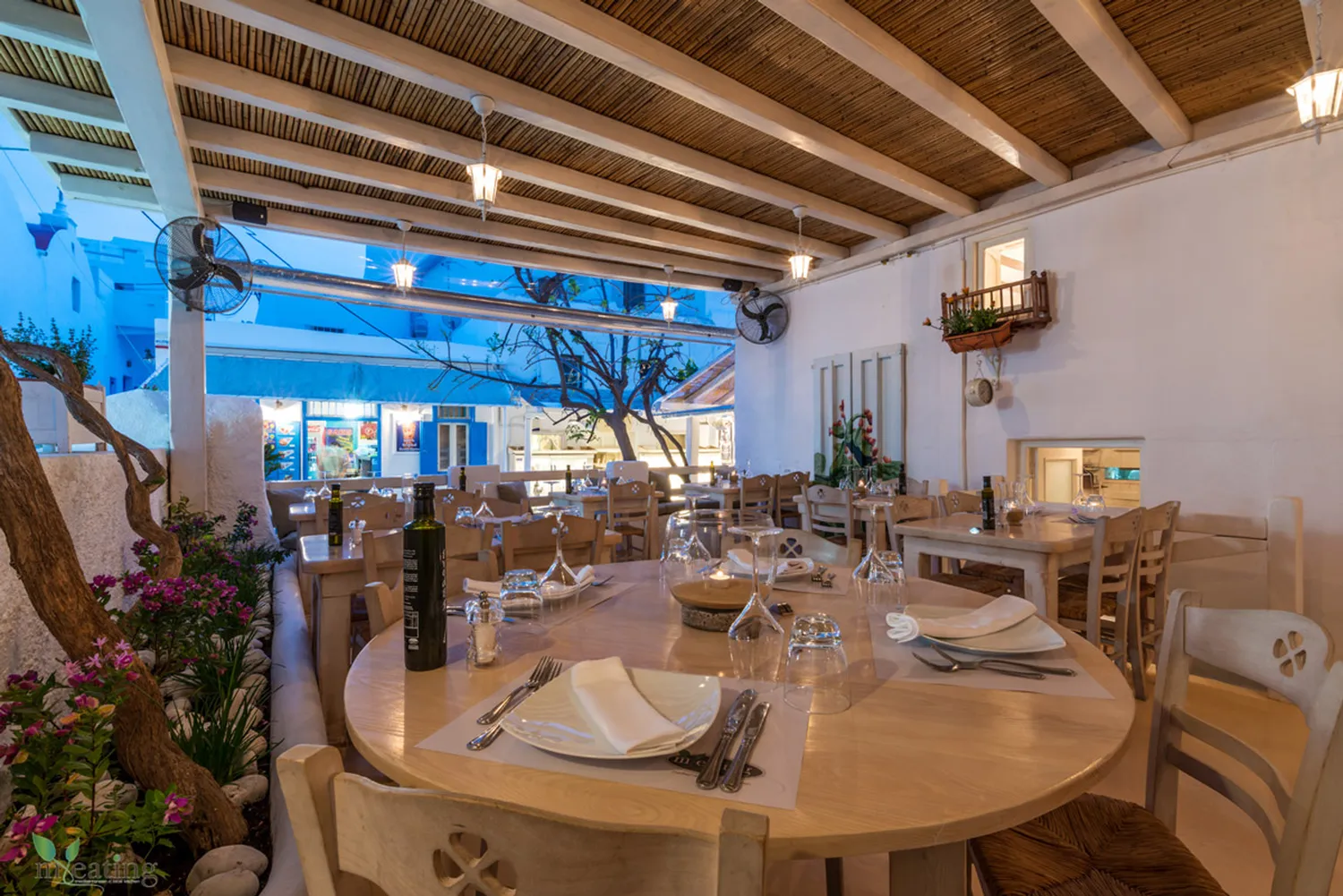 M-eating restaurant Mykonos