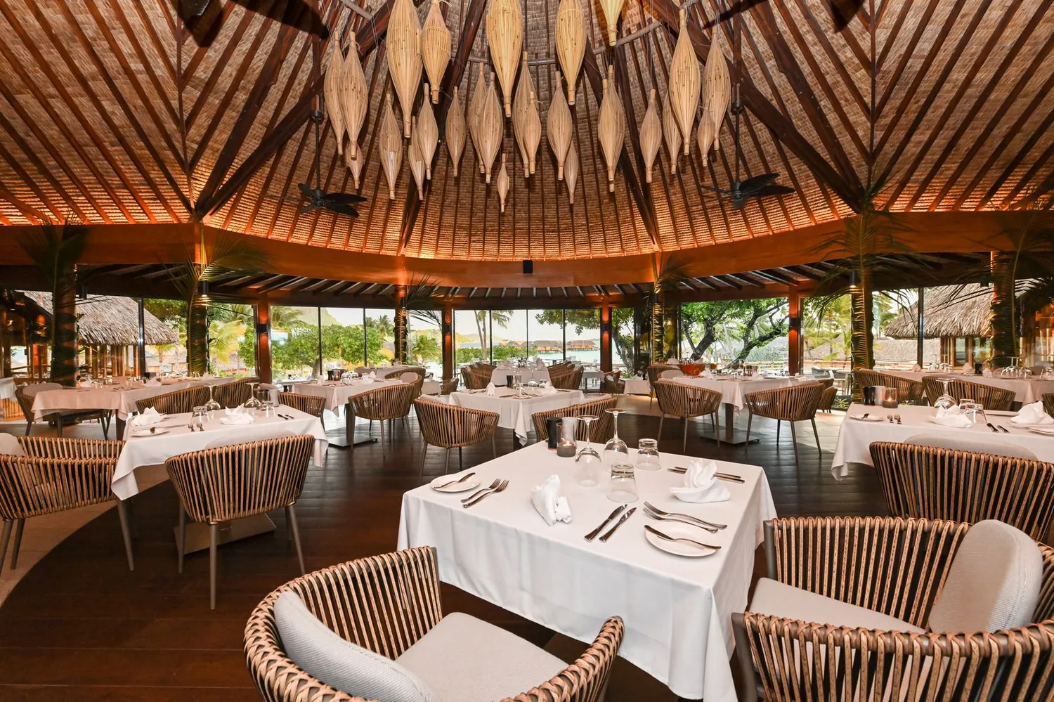 Otemanu restaurant Bora Bora