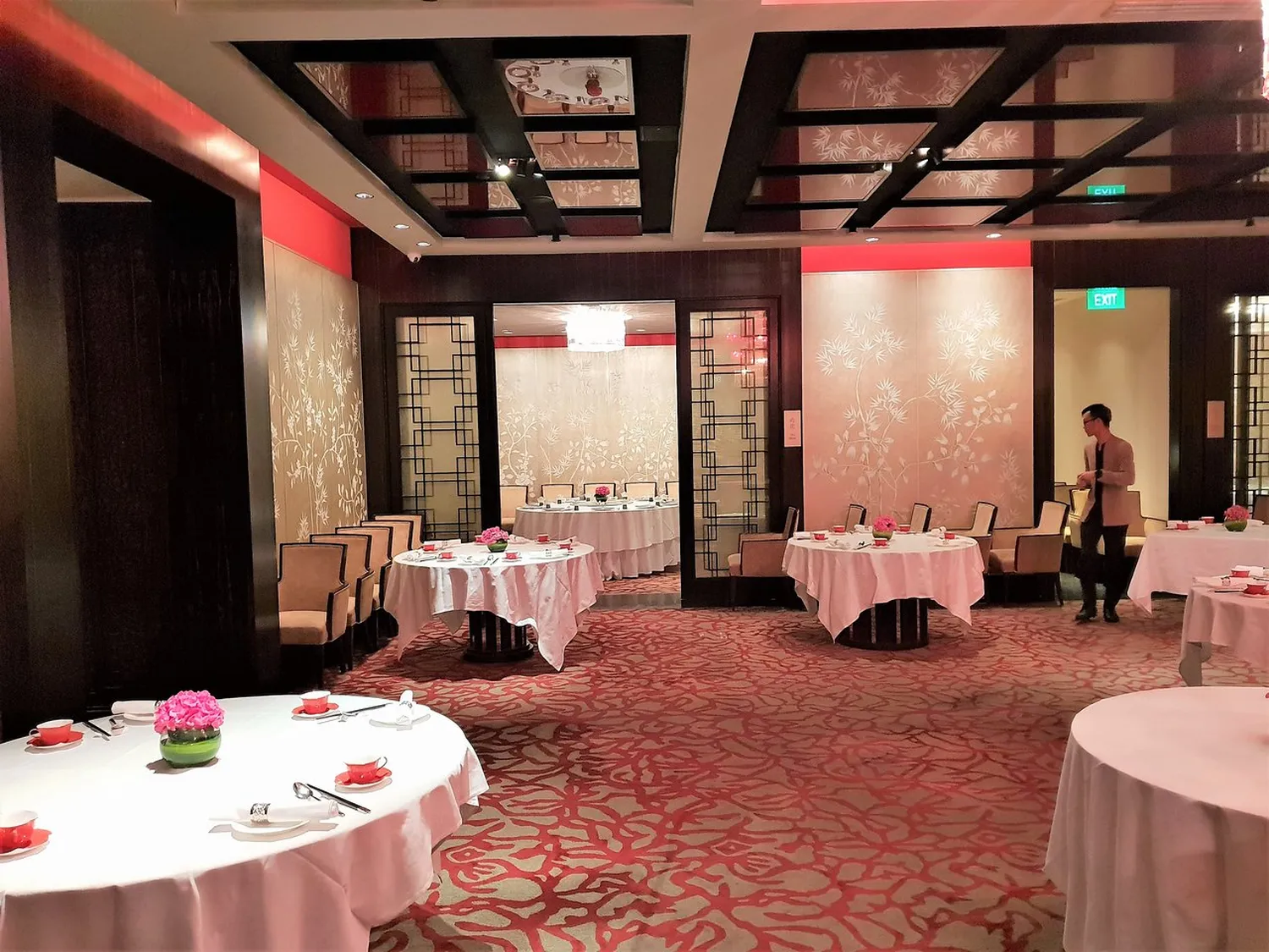 Shang Palace restaurant Singapore