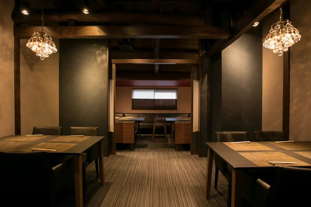 Reservation at TEPPAN DINING L'AJITTO restaurant - Kyoto | KEYS