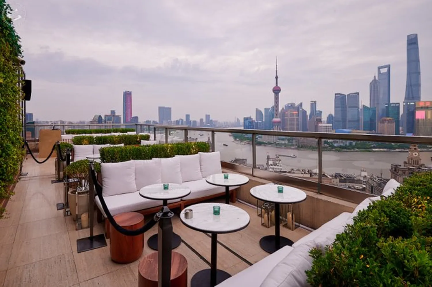 The Roof restaurant Shangai