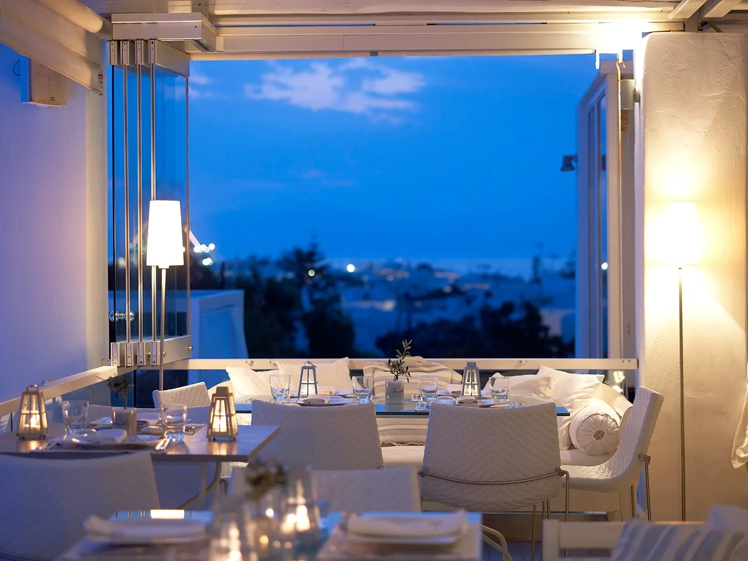 Thioni restaurant Mykonos