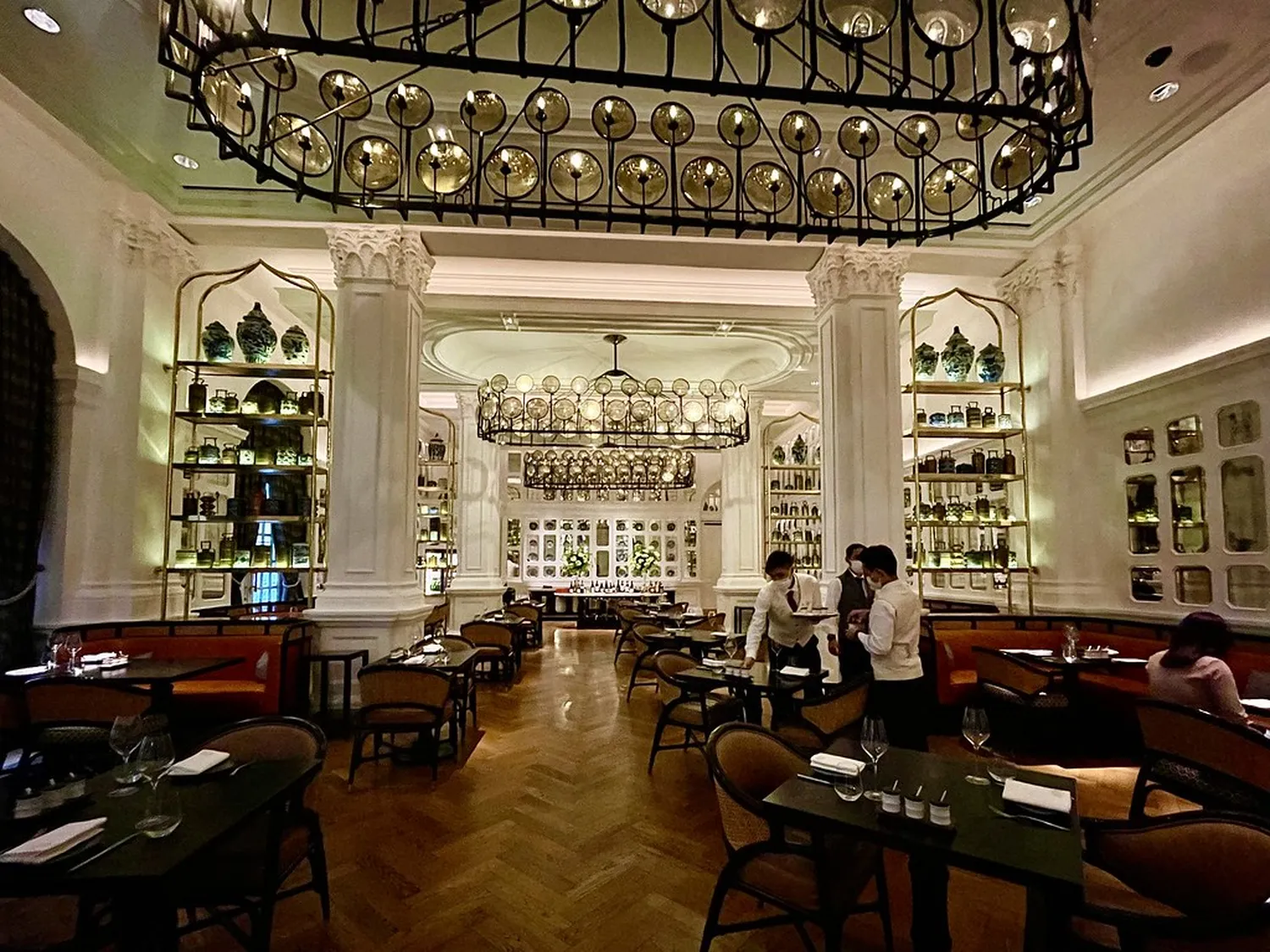 Restaurant Tiffin Room Singapour