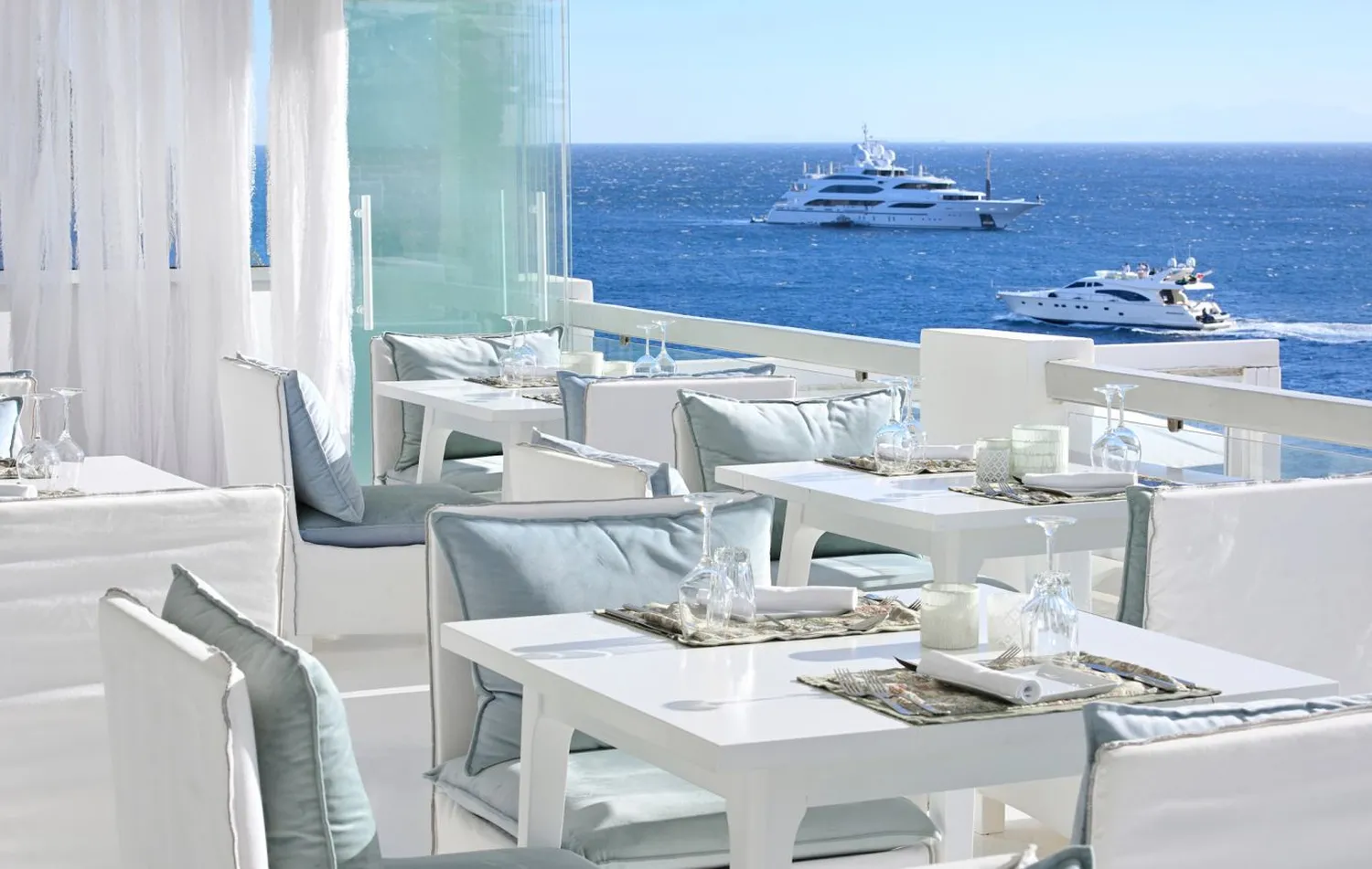 Vip restaurant Mykonos