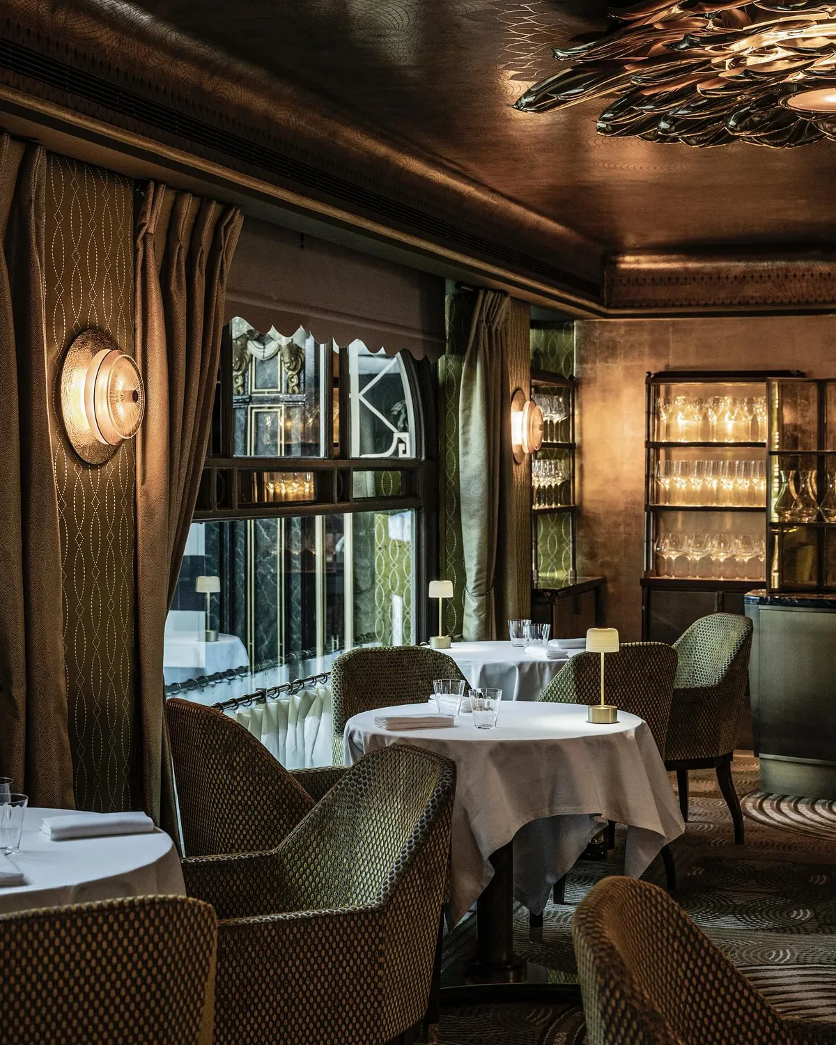1890 by Gordon Ramsay London