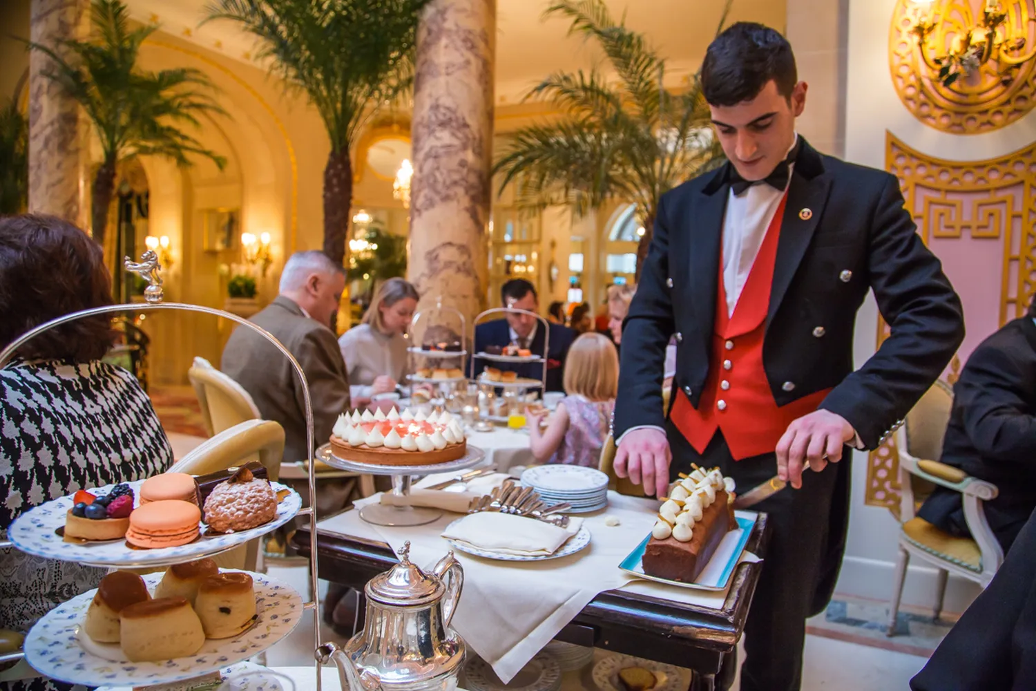 Afternoon Tea At The Ritz restaurant London