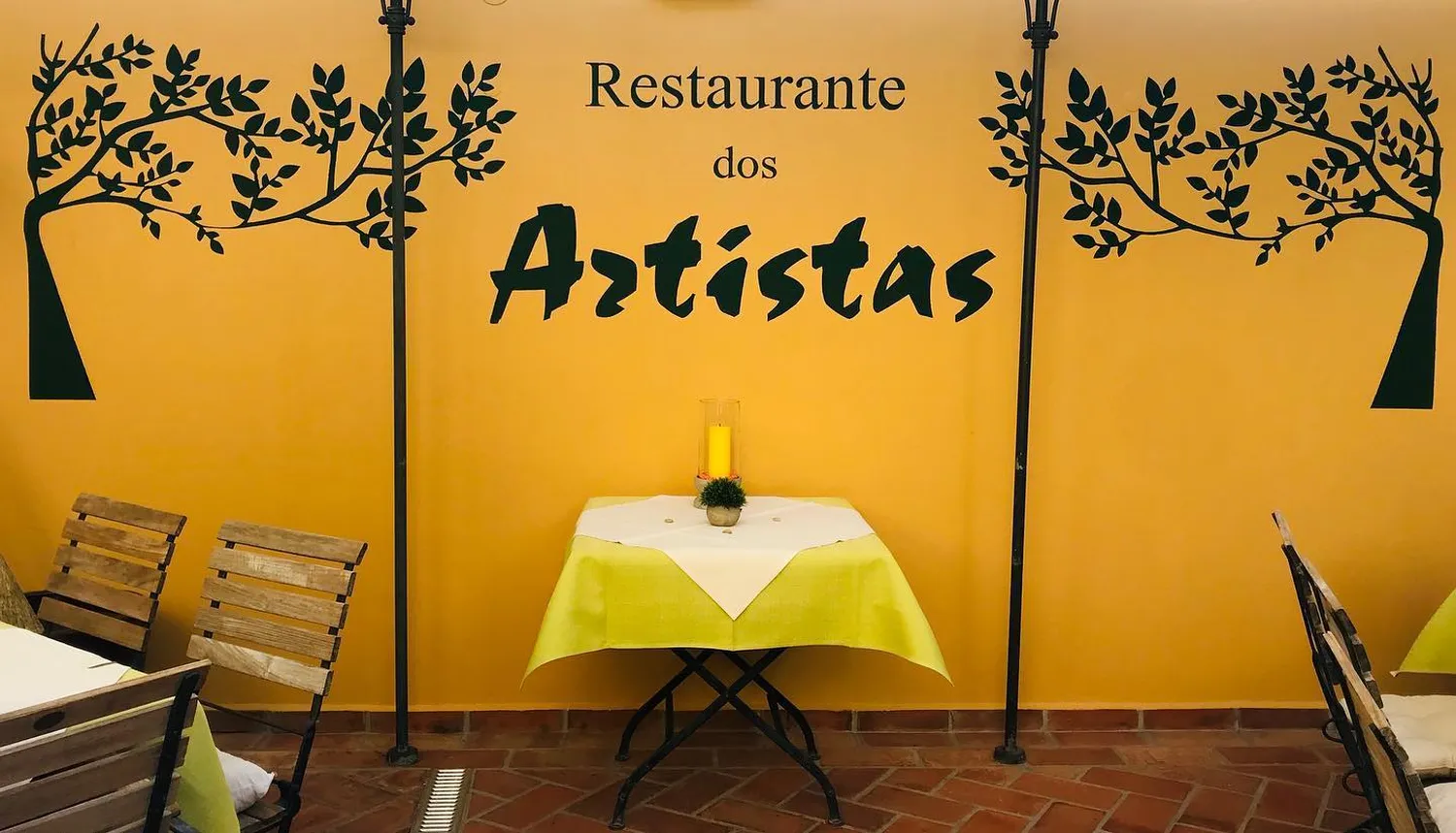 Artistas restaurant Lagos