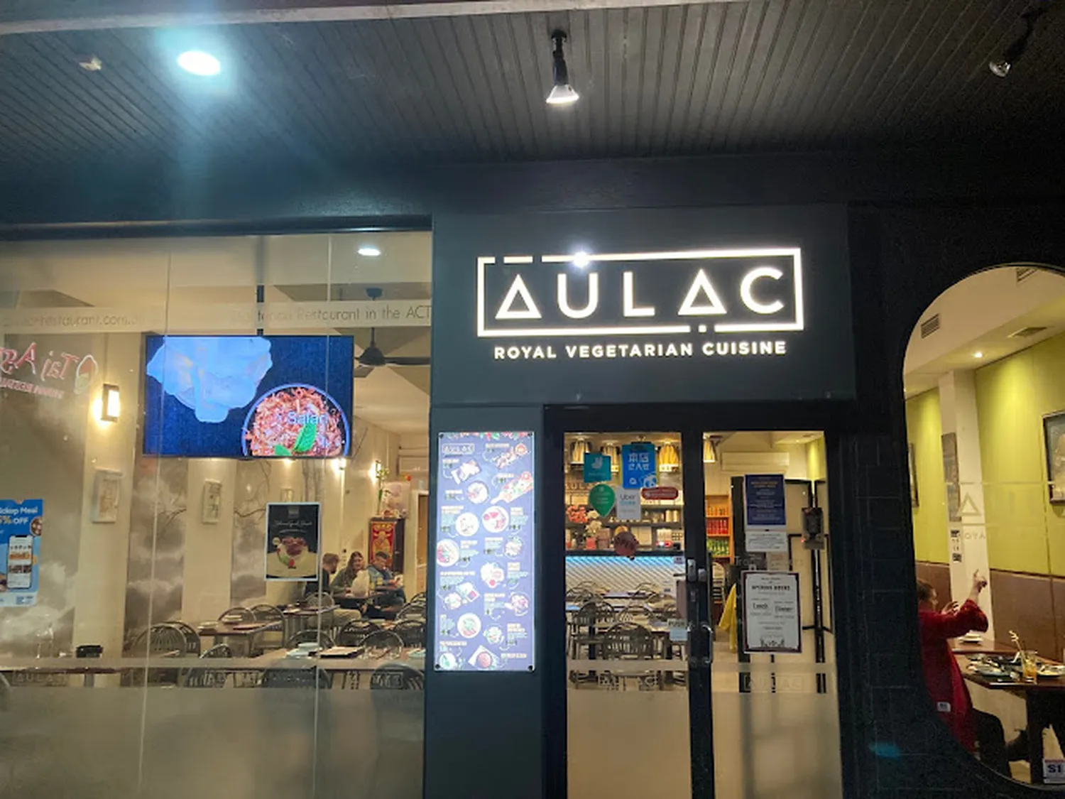 Au Lac restaurant Canberra