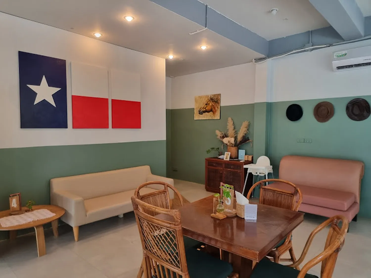 Austin restaurant Phuket