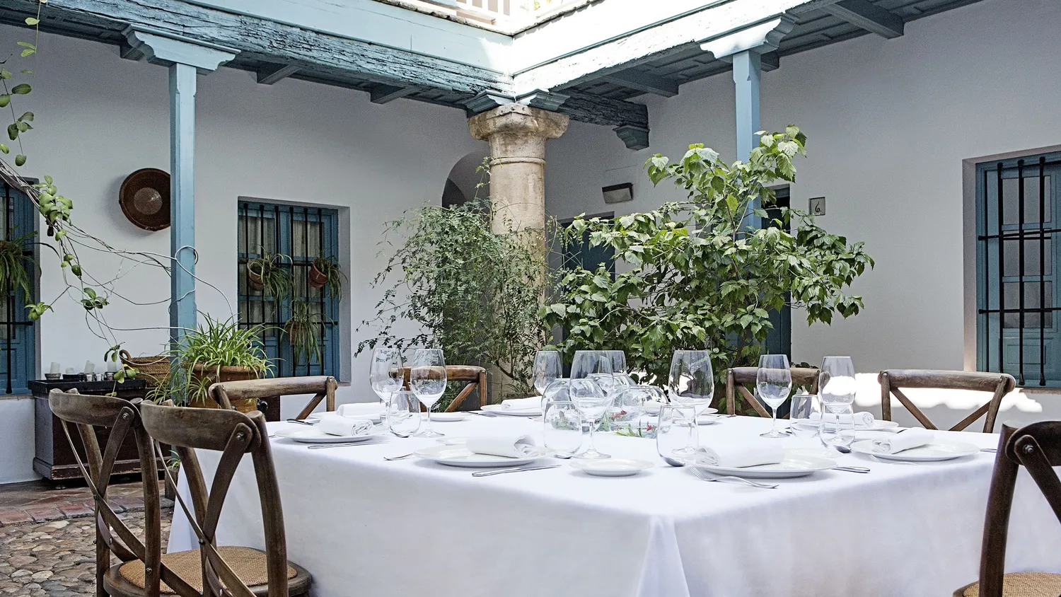 Azahar restaurant Seville