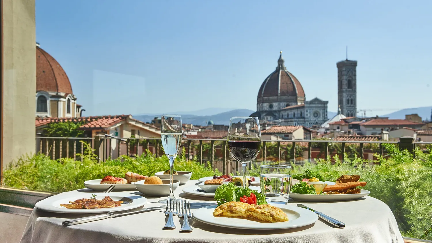 Reservation At B-ROOF Restaurant - Florence | KEYS