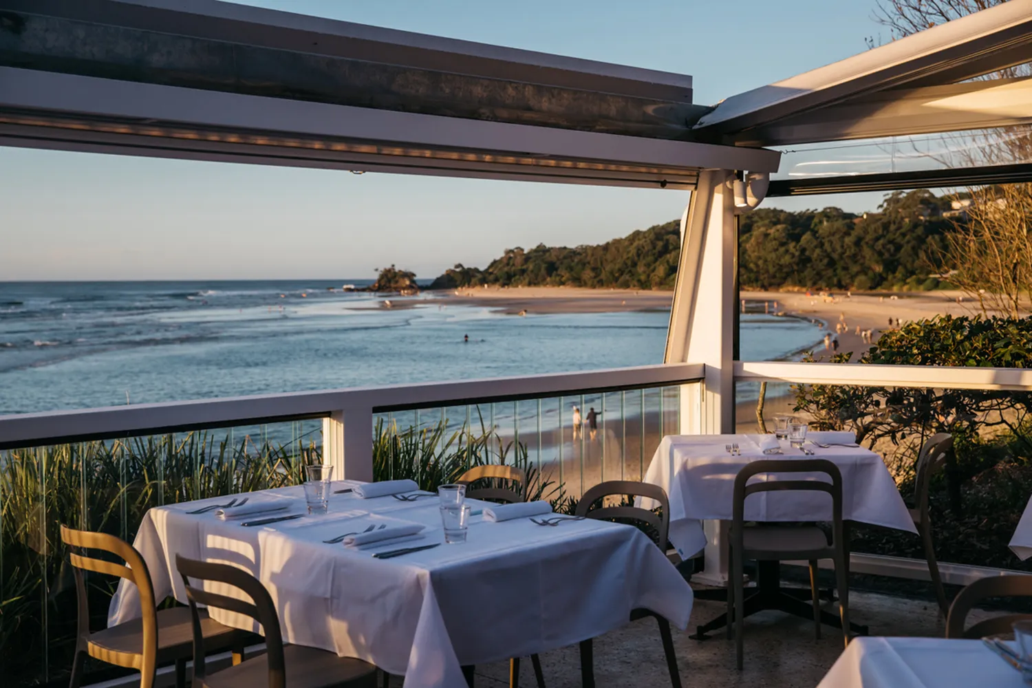 BEACH restaurant Byron bay
