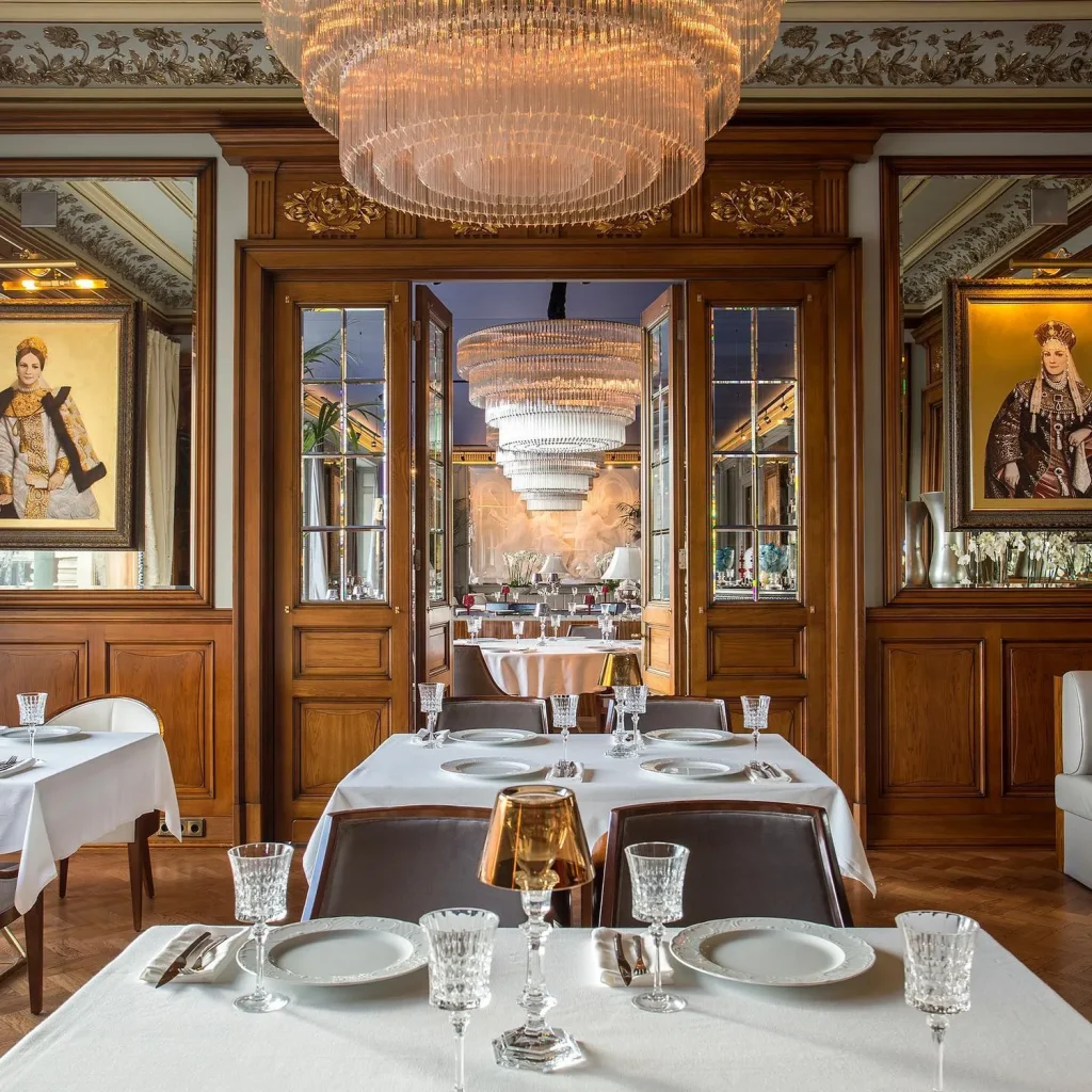 Reservation at BELUGA restaurant Medellin KEYS