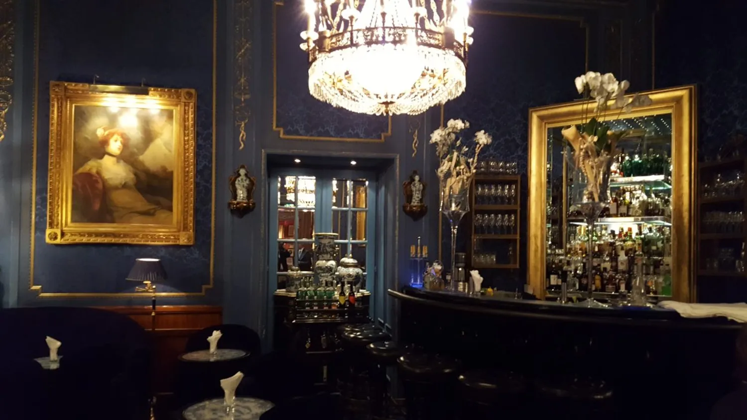 Blaue bar restaurant Vienna