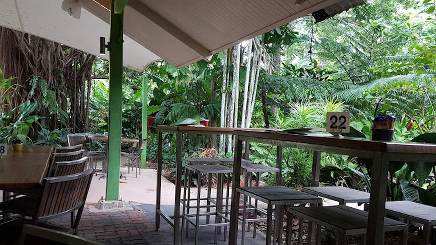 Botanic restaurant Cairns